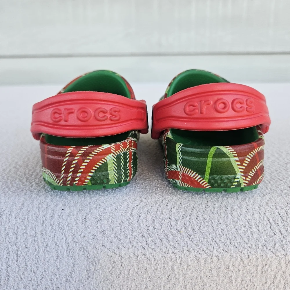 Crocs Baya Holiday Christmas Plaid Clogs Green Red Toddler SZ C4 Slip-On